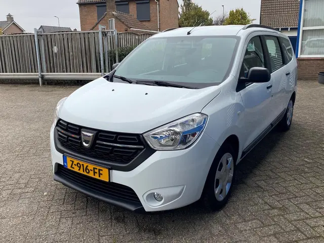 Dacia Lodgy 1.6 SCe 7p. 2019 Benzine 6