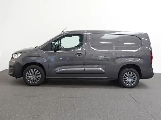 Peugeot Partner 1.5 L2 2023 Diesel 25
