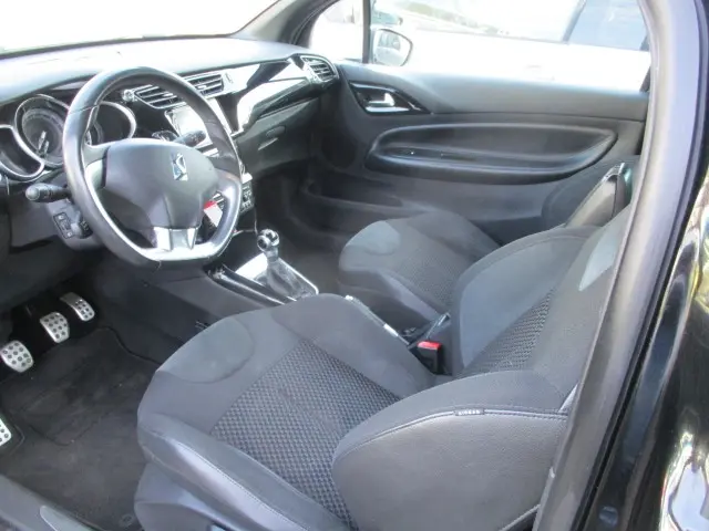 Citroën DS3 1.2 VTi Business 2013 Benzine 7