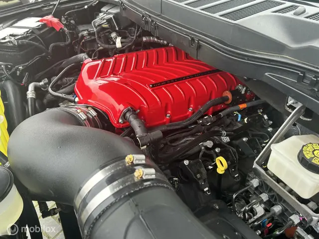 Ford F-150 USA 5.0 V8 Lariat 2022 Benzine 25