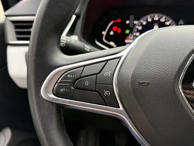 Renault Clio 1.0 TCe 90 Techno 2022 Benzine 16