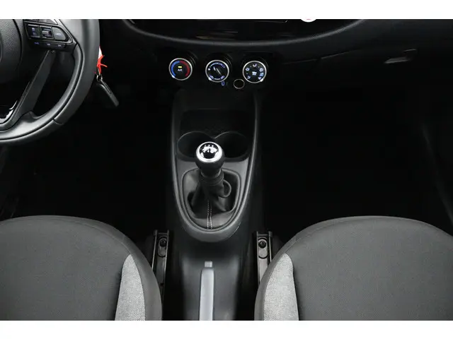 Toyota Aygo X 1.0 VVT-i MT Play 2024 Benzine 27