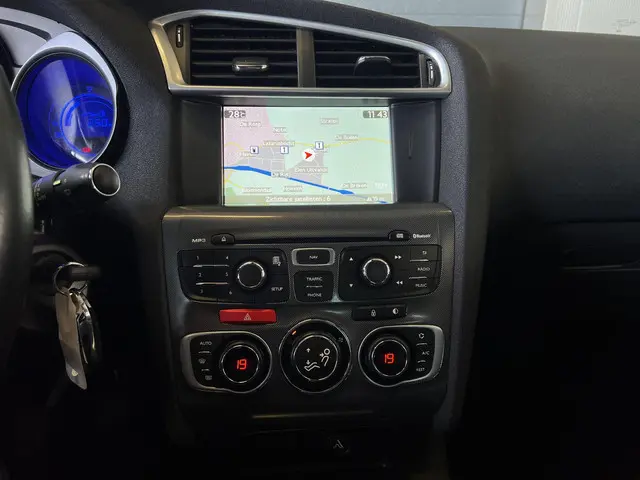 Citroën C4 1.2 PureTech Exclusive 2014 Benzine 13