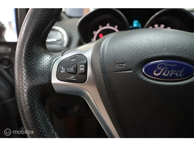 Ford Fiesta 1.0 EcoBoost ST Line | navigatie | 2017 Benzine 27