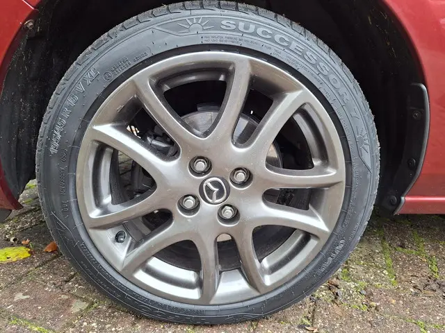 Mazda 2 1.3 Hanabi 2013 Benzine 23