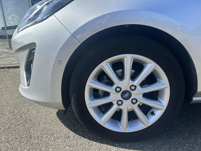 Ford Fiesta 1.0 EcoBoost Titanium 2017 Benzine 2