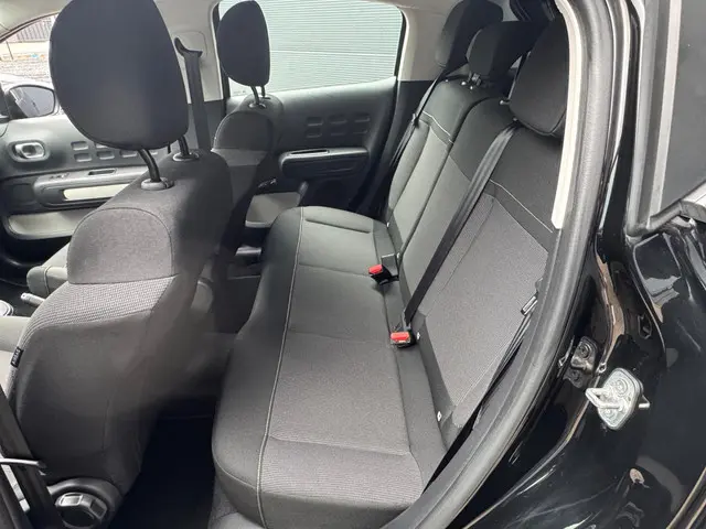 Citroën C3 1.2 PureTech / Navi / 6750 km Nap!!! 2024 Benzine 7