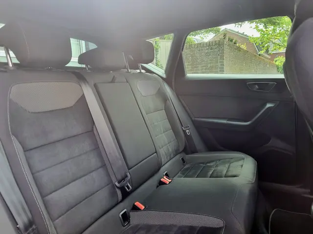 SEAT Ateca 1.4 EcoTSI Xcellence 2018 Benzine 14