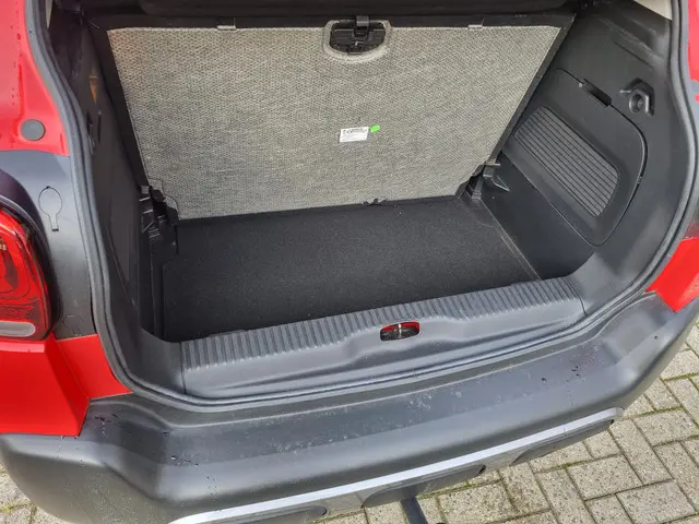 Citroën C3 Aircross 1.2 PureTech Feel 2019 Benzine 26