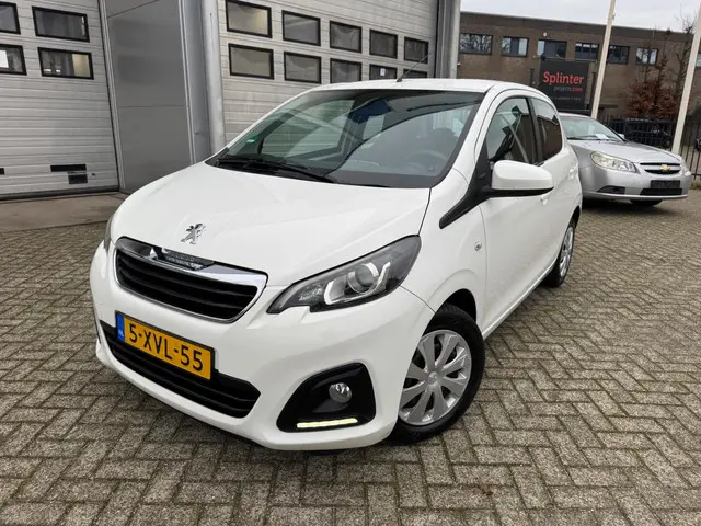 Peugeot 108 1.0 e-VTi Active Airco, Carplay 2014 Benzine 4