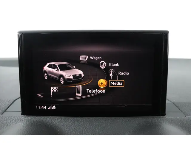 Audi Q2 30 TFSI epic 2020 Benzine 21