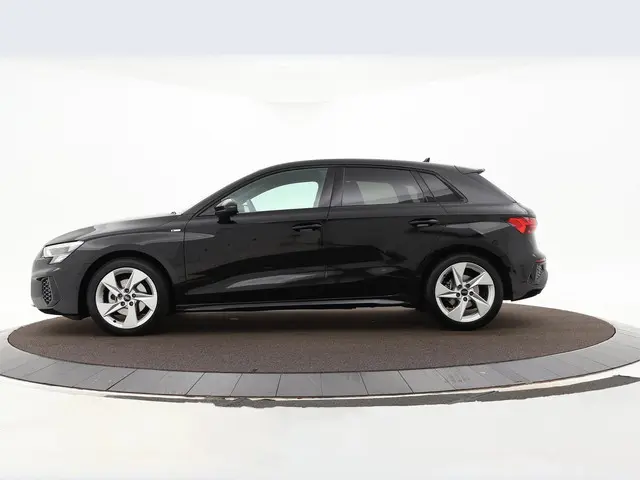 Audi A3 Sportback 35 TFSI S edition 2024 Benzine 9