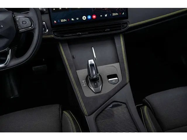 Lynk & Co 01 1.5 Core 2026 Hybride Benzine 13