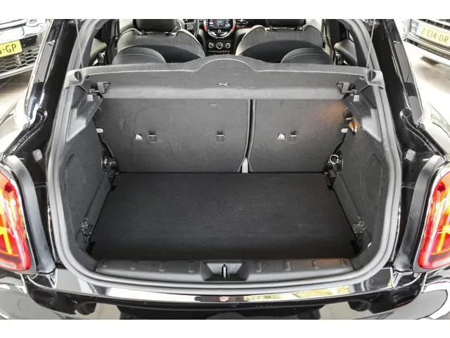 MINI Cooper Mini 1.5 2022 Benzine 26