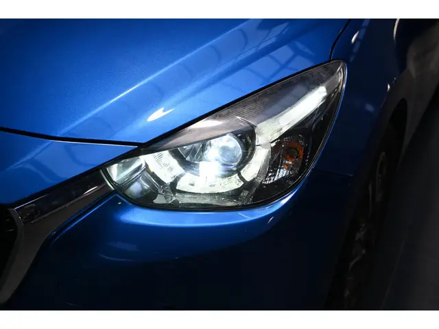 Mazda 2 Skyactiv-G 90 automaat GT-M 2017 Benzine 4