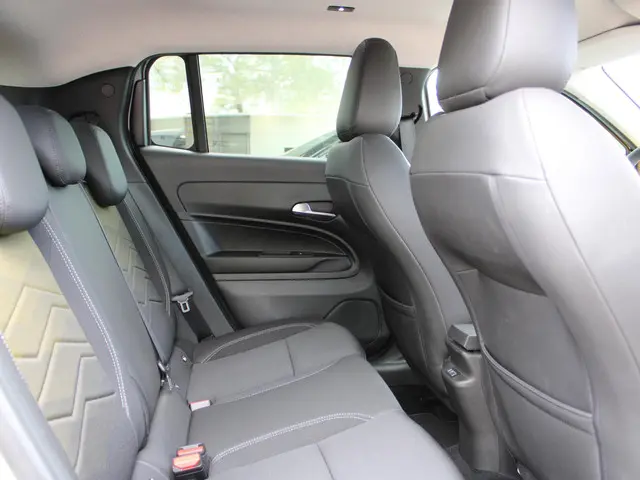 Jeep Avenger 1st Edition 54 kWh 2023 Elektrisch 9