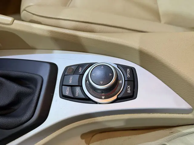 BMW X1 sDrive18 110kW Automaat Navi/Clima 2013 Benzine 29