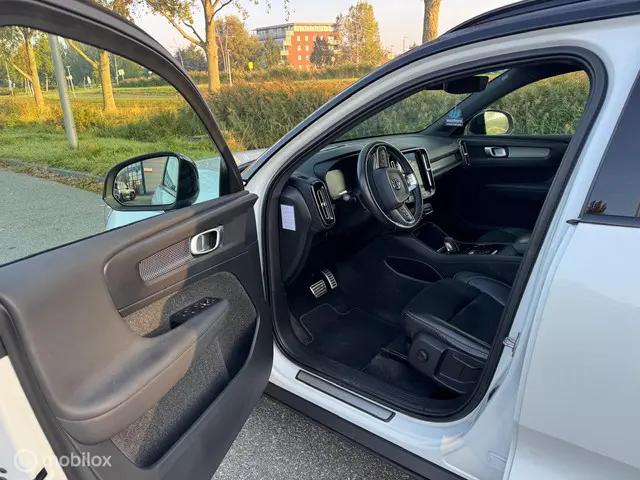 Volvo XC40 1.5 T3 R-Design 2020 Benzine 5