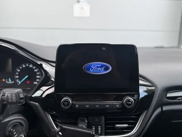 Ford Fiesta 1.0 EcoBoost Connected 2022 Benzine 23