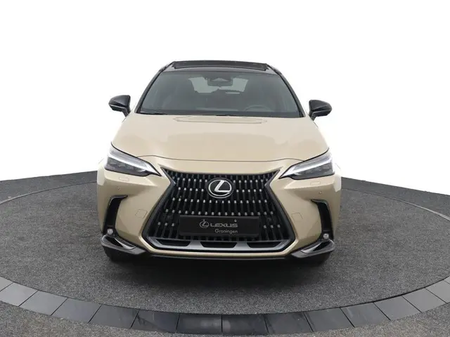 Lexus NX 450h+ AWD Overtrail Line 2024 Hybride Benzine 53
