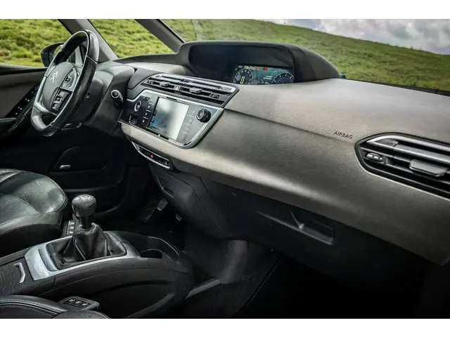 Citroën Grand C4 Picasso 1.6 THP Exclusive 2015 Benzine 2