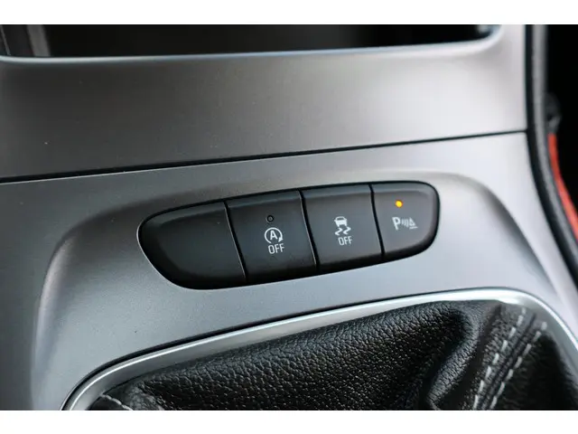 Opel Astra 1.2 Edition 2020 Benzine 24