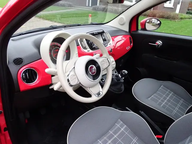 Fiat 500 0.9 TwinAir Turbo Lounge 2019 Benzine 10