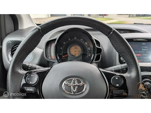 Toyota Aygo 1.0 VVT-i x-cite 2019 Benzine 22