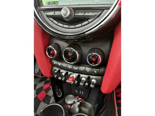 MINI Cooper Mini 2.0 John Works Chili 2016 Benzine 14