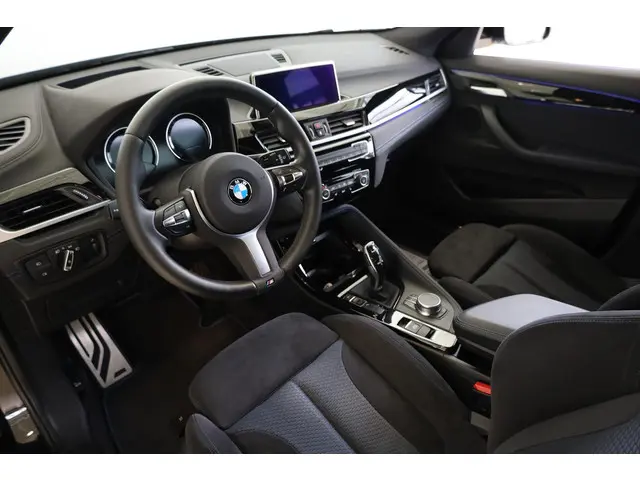 BMW X2 sDrive20i 2019 Benzine 7