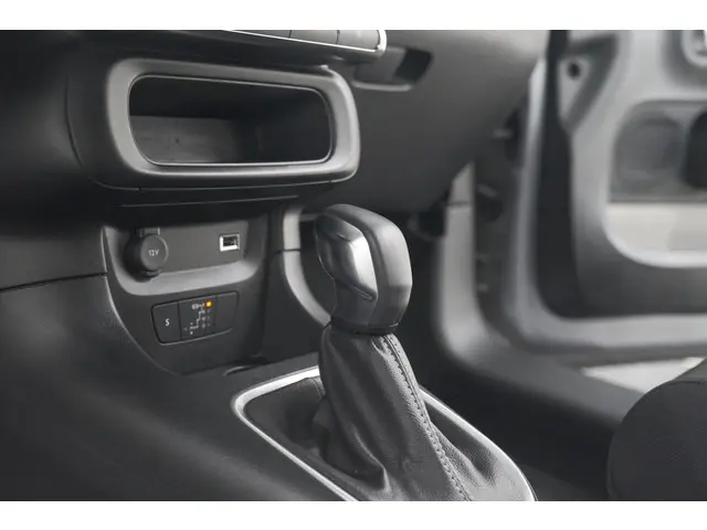 Citroën C3 PureTech 110 EAT6 Max 2024 Benzine 34