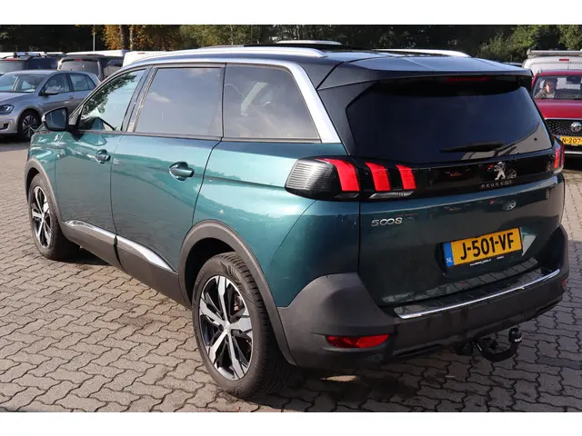 Peugeot 5008 1.2 PureTech Crossway 2019 Benzine 6