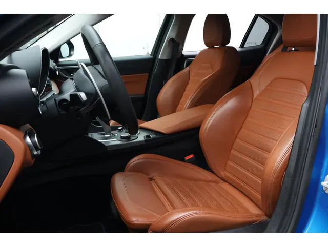 Alfa Romeo Giulia 2.0 T AWD Veloce 2017 Benzine 10