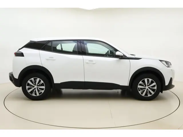 Peugeot 2008 1.2 PureTech Active 2021 Benzine 9