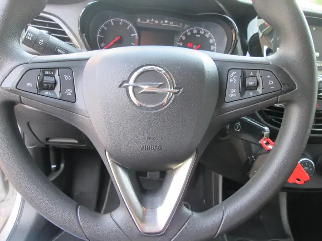 Opel KARL 1.0 Rocks Online Edition 2018 Benzine 12