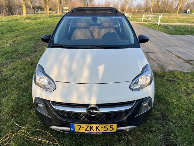 Opel ADAM 1.0 Turbo Rocks 2015 Benzine 14