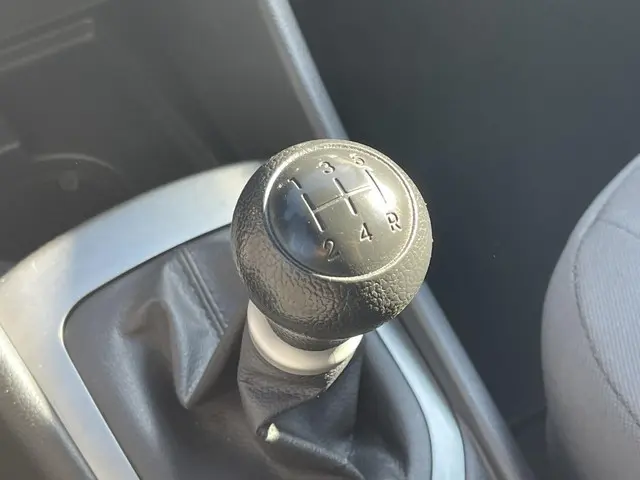 Kia Rio 1.2 l AIRCO l ELEK. RAMEN l RIJKLAAR! 2013 Benzine 16