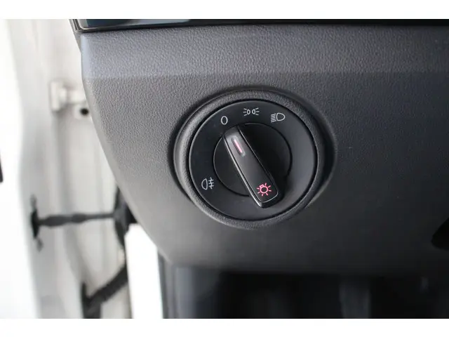 Volkswagen up! 1.0 move up! BlueMotion 2015 Benzine 14