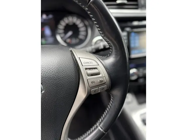 Nissan QASHQAI 1.2 Tekna Automaat 2015 Benzine 46