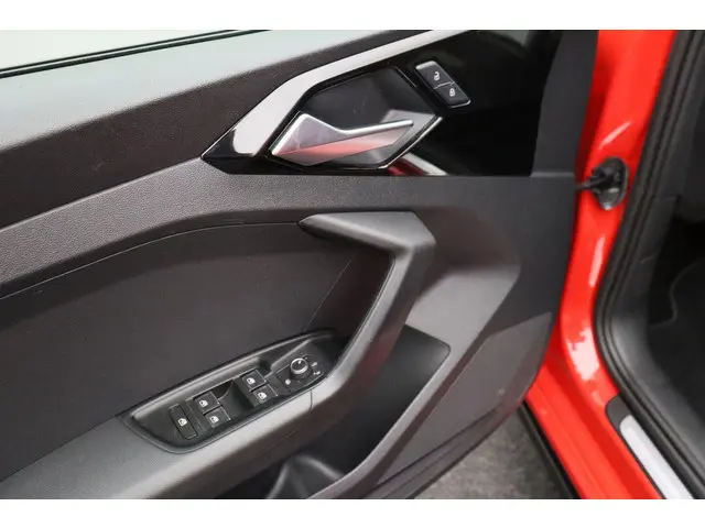 Audi A1 Sportback 25 TFSI epic 2020 Benzine 19