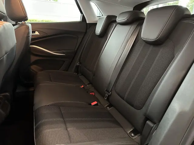 Opel Grandland 1.2 Turbo GS 2023 Benzine 8