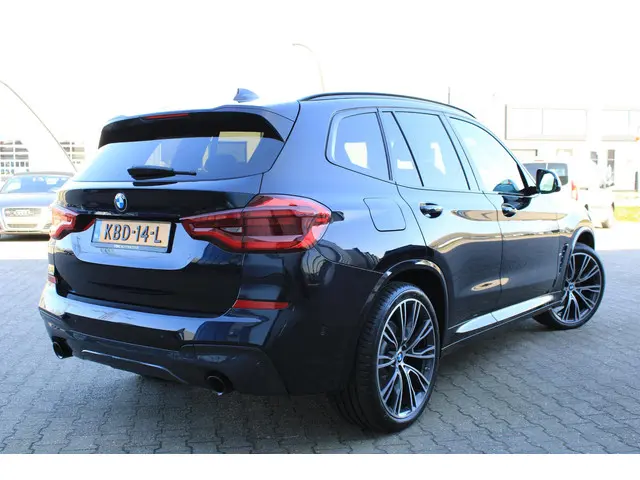 BMW X3 xDrive 30e m Sport 2021 Hybride Benzine 16