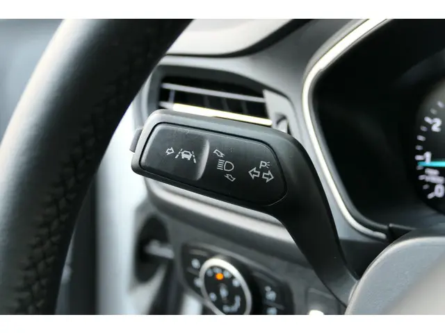 Ford Focus Wagon 1.0 EcoBoost 2020 Benzine 43