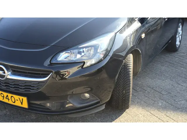 Opel Corsa 1.4 Edition 2017 Benzine 9