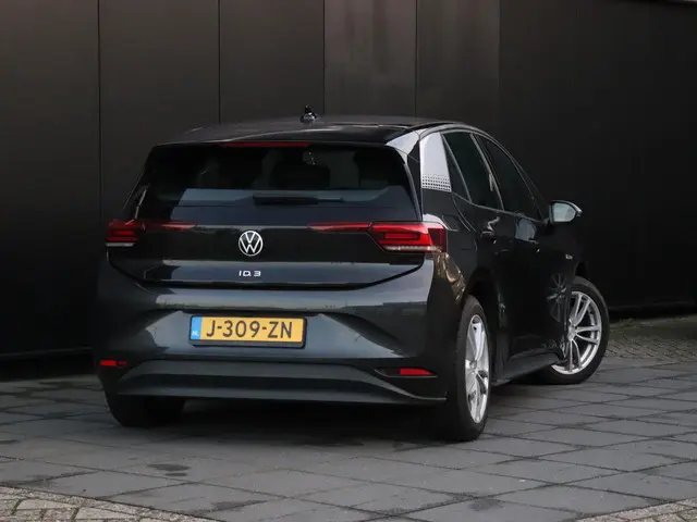 Volkswagen ID.3 First 58 kWh 2020 Elektrisch 3