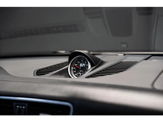 Porsche 911 3.0 Carrera 4S 2016 Benzine 33