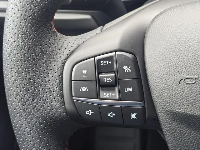 Ford Focus 1.0 EcoBoost Hybrid ST Line 2024 Benzine 14