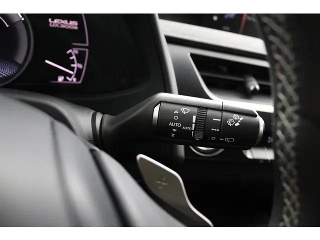 Lexus UX 300e Business 54 kWh 2020 Elektrisch 29