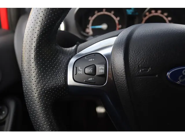 Ford Fiesta 1.0 ECOBOOST ST-LINE 125 PK 2016 Benzine 18