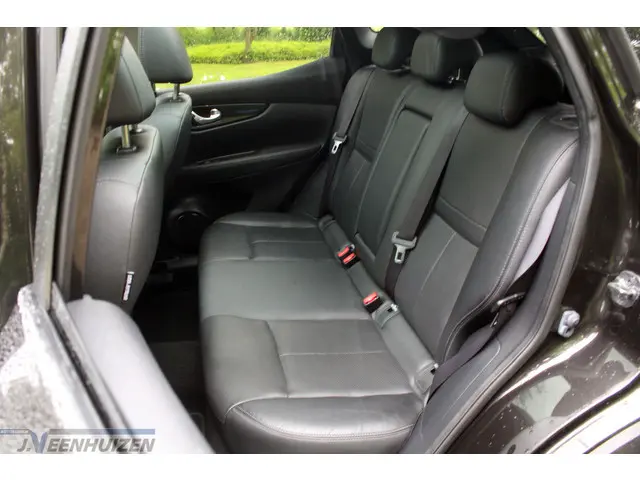 Nissan QASHQAI 1.2 Tekna 2014 Benzine 13